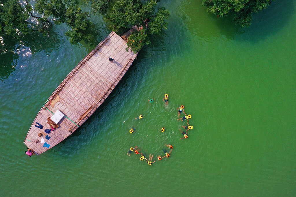 Tanguar Haor টাঙ্গুয়ার হাওর