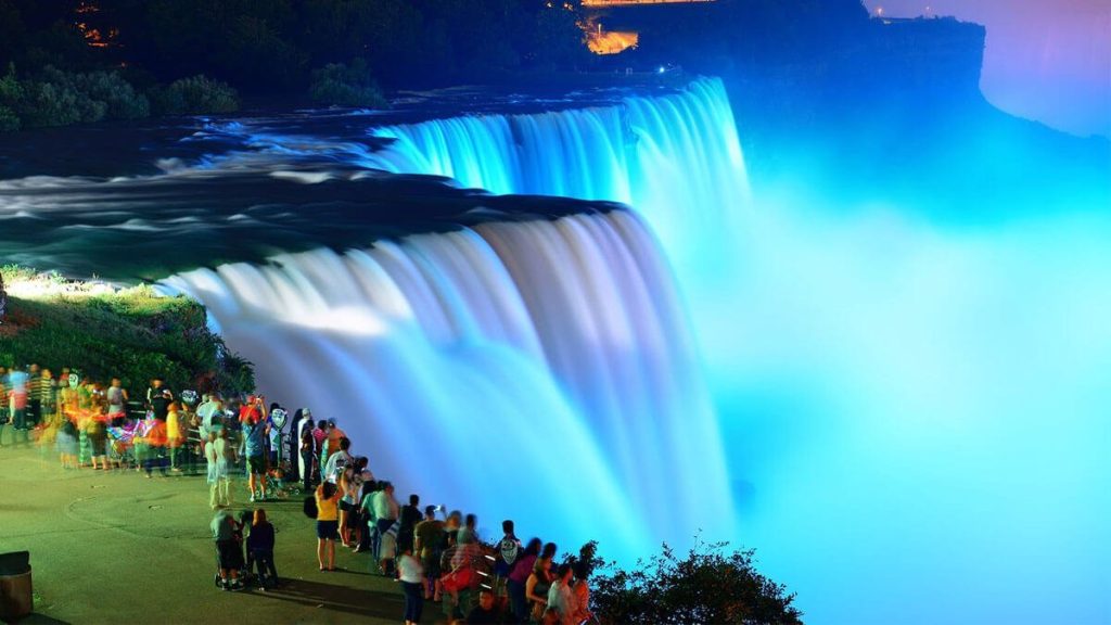 Niagara Falls night view