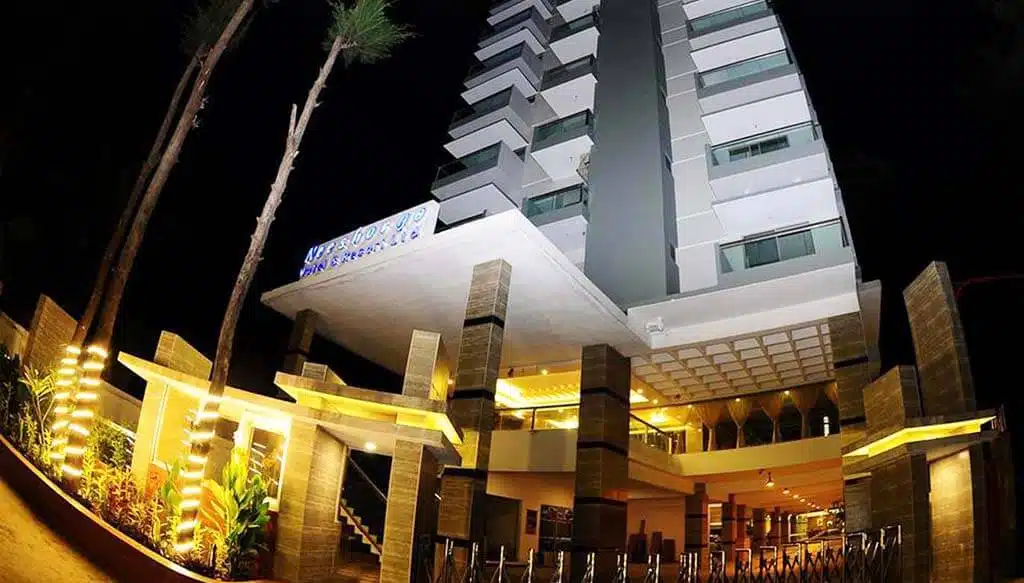 Hotel Neeshorgo1