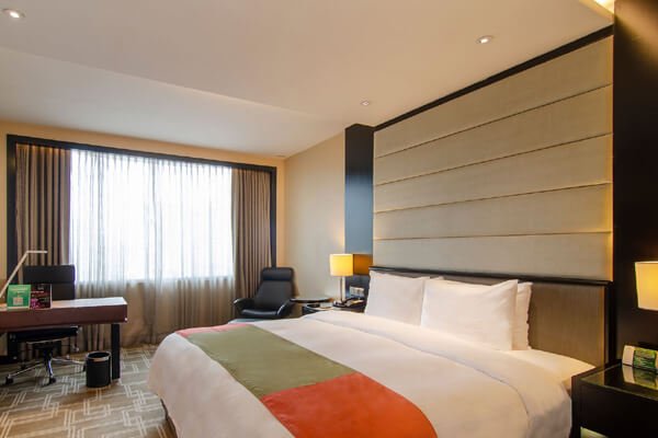Premier Room