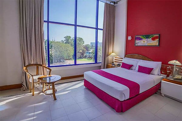REGULAR ROOM
