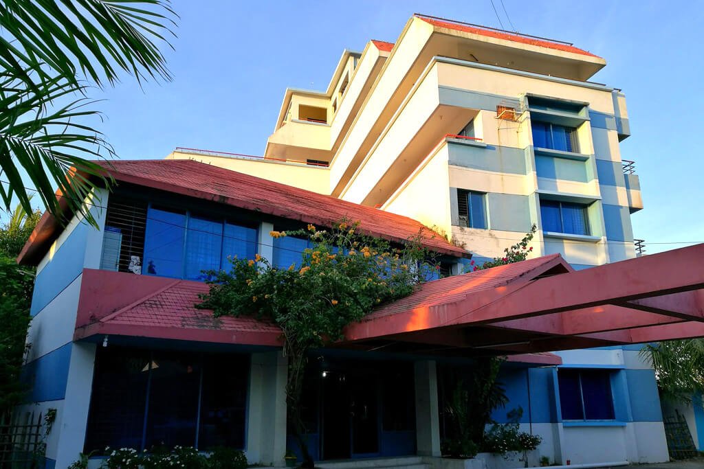 Hotel Neelanjana Kuakata